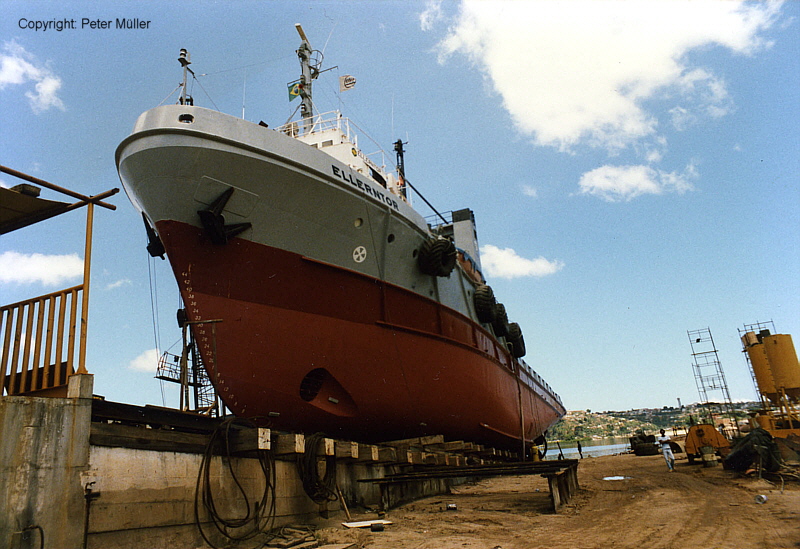 ELLERNTOR in der Werft