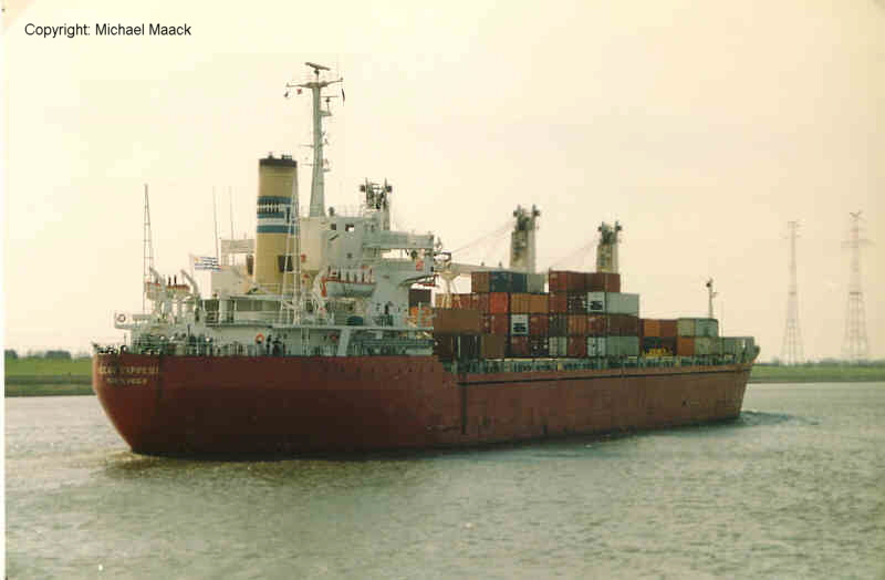 OCEAN EXPRESS achterlich.