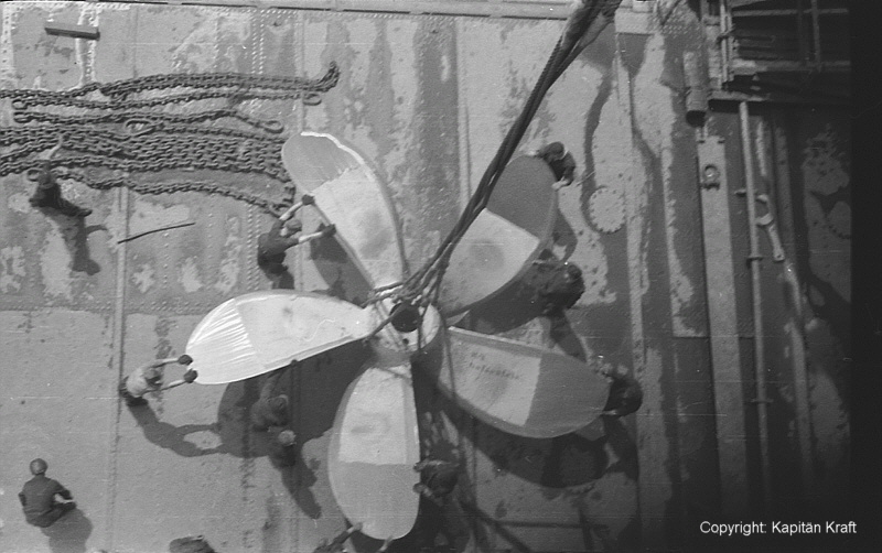 GOLDENFELS (4) der Propeller.