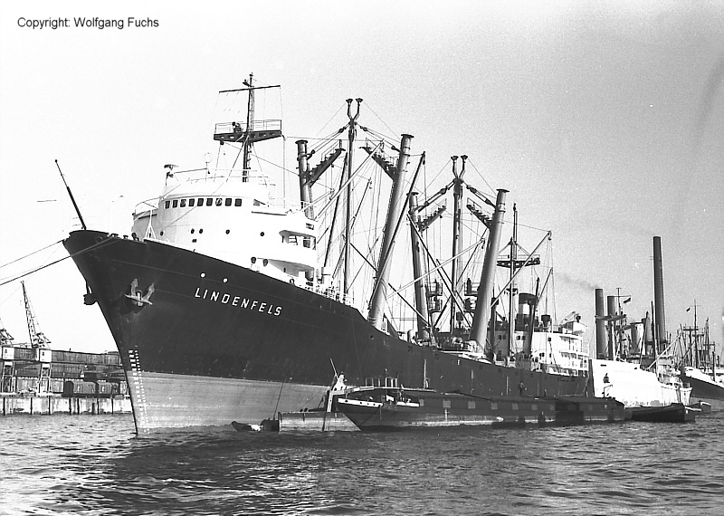 LINDENFELS (4) im Rohafen in Hamburg.