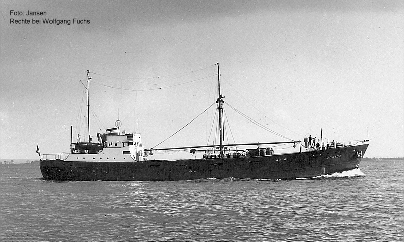 DORIDE auf der Elbe.