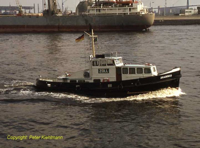 Zollboot DRADENAU